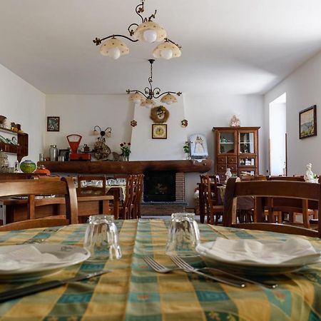 בית הארחה אג'רולה 	Agriturismo Sentiero Dei Sapori מראה חיצוני תמונה