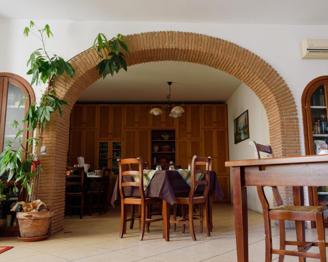 בית הארחה אג'רולה 	Agriturismo Sentiero Dei Sapori מראה חיצוני תמונה