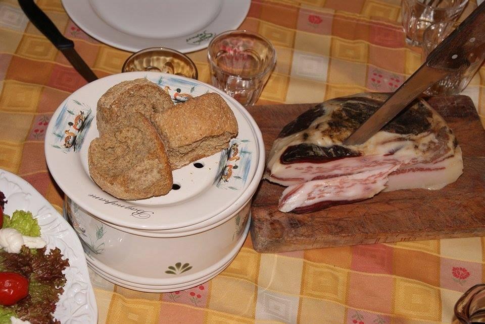 בית הארחה אג'רולה 	Agriturismo Sentiero Dei Sapori מראה חיצוני תמונה